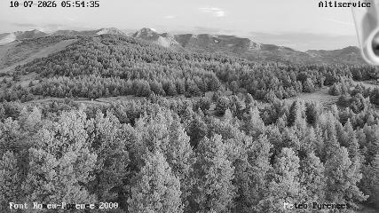 Font Romeu - Pyrénées 2000: Sommet (altiservice.com)