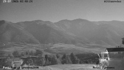 Font Romeu - Pyrénées 2000: Sommet (altiservice.com)