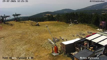 Font Romeu - Pyrénées 2000: Sommet (altiservice.com)