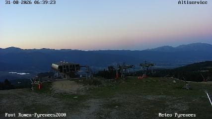 Font Romeu - Pyrénées 2000: Sommet (altiservice.com)