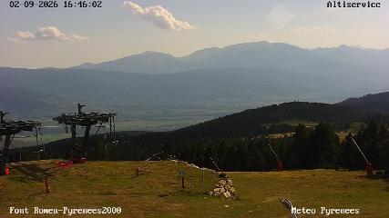 Font Romeu - Pyrénées 2000: Sommet (altiservice.com)