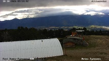 Font Romeu - Pyrénées 2000: Sommet (altiservice.com)