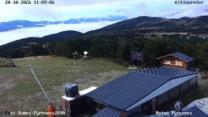 Font Romeu - Pyrénées 2000: Sommet (altiservice.com)