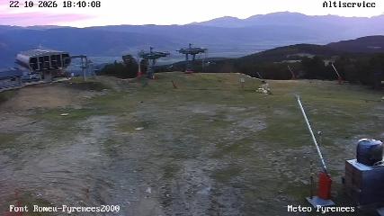 Font Romeu - Pyrénées 2000: Sommet (altiservice.com)