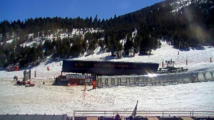 Formiguères: Webcam 1 (formigueres.fr)