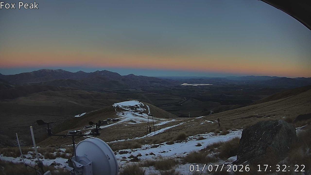 Webcam Fox Peak: Tasman tow shed