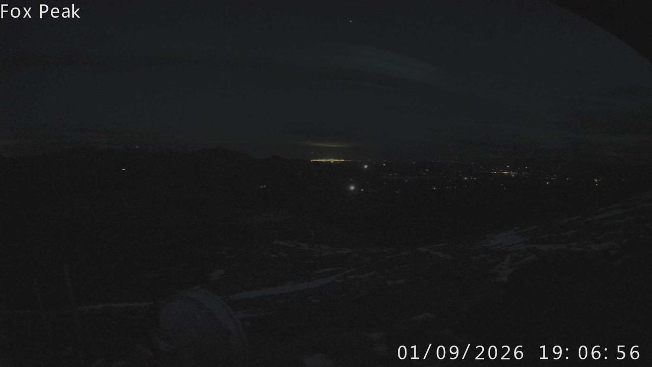 Webcam Fox Peak: Tasman tow shed