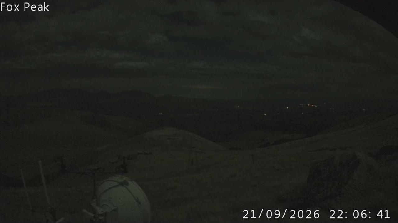 Webcam Fox Peak: Tasman tow shed