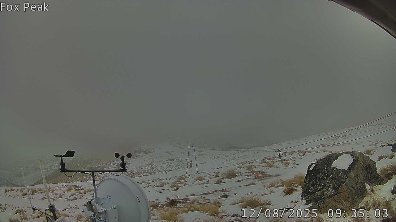 Webcam Fox Peak: Tasman tow shed