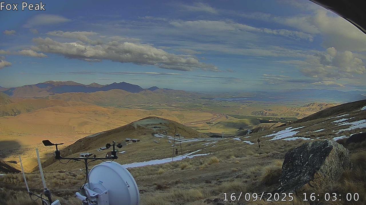 Webcam Fox Peak: Tasman tow shed
