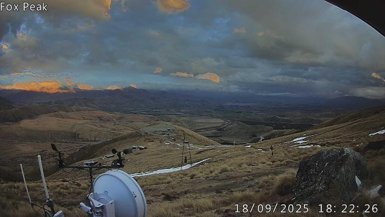 Webcam Fox Peak: Tasman tow shed