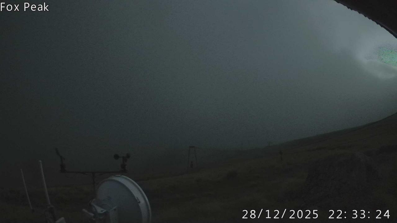 Webcam Fox Peak: Tasman tow shed
