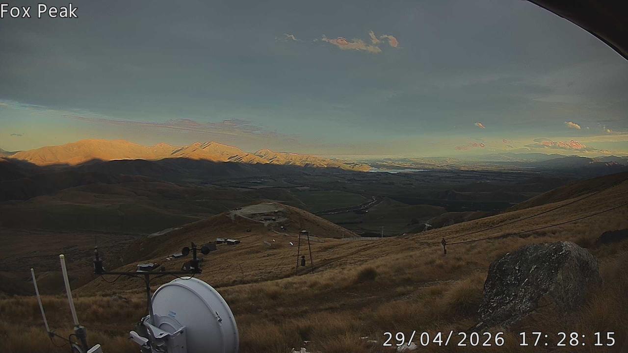 Webcam Fox Peak: Tasman tow shed