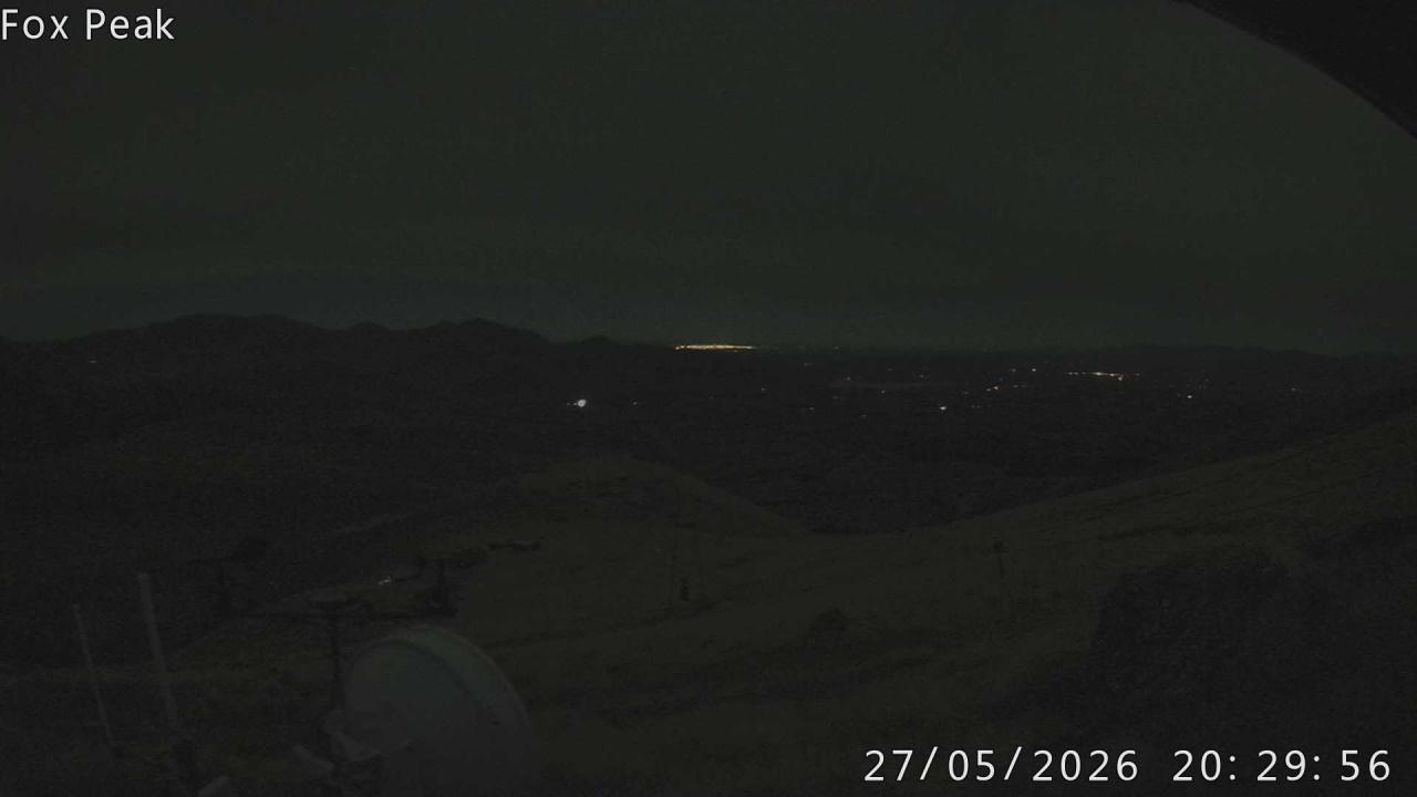 Webcam Fox Peak: Tasman tow shed