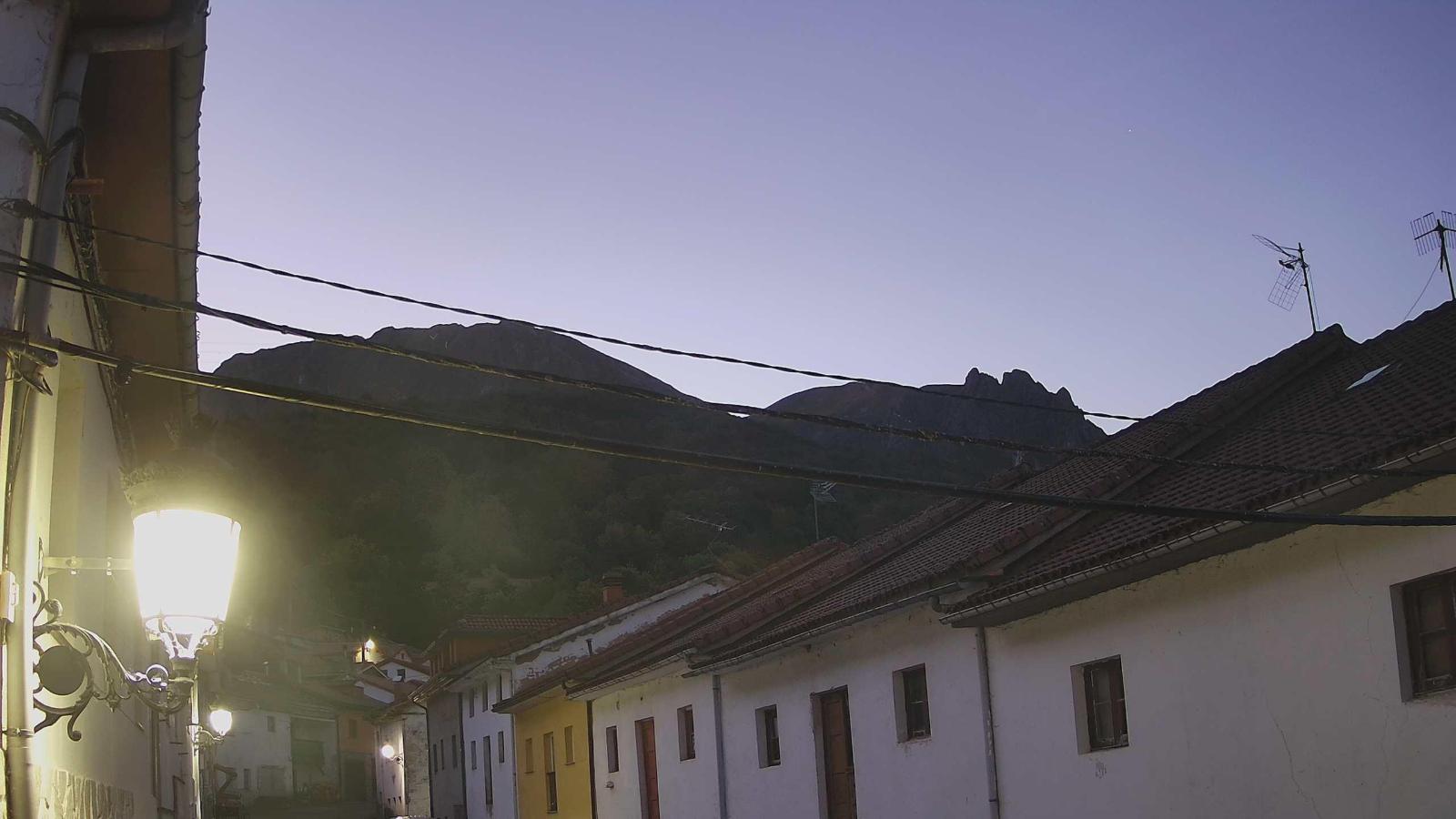 Webcam Fuentes de Invierno: La Raya