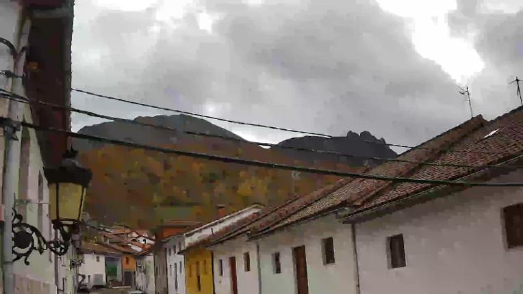 Webcam Fuentes de Invierno: La Raya