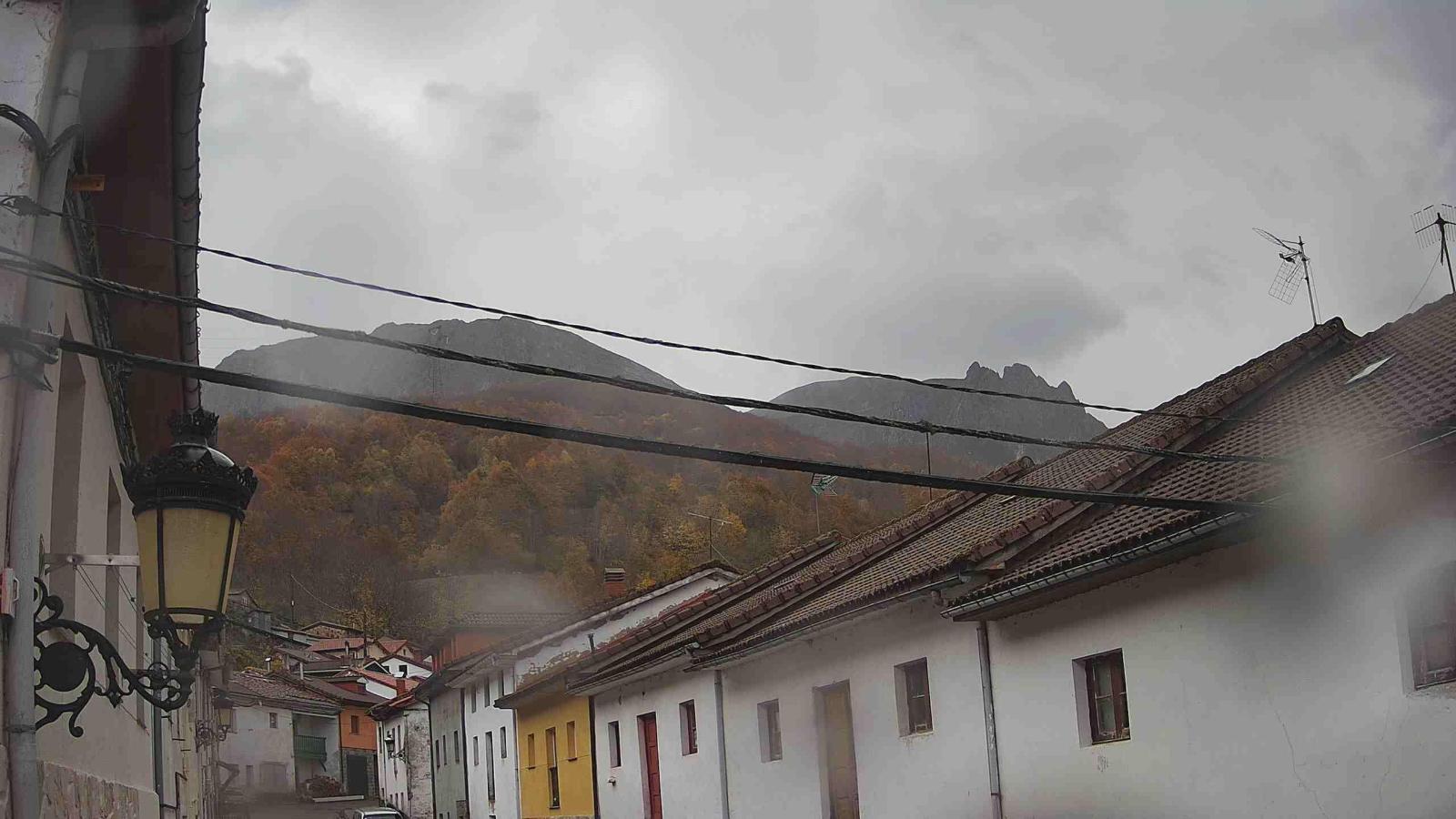 Webcam Fuentes de Invierno: La Raya