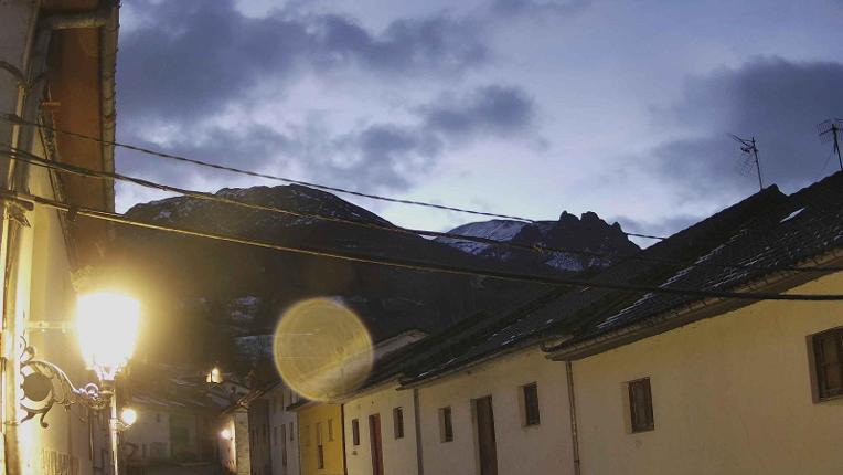 Webcam Fuentes de Invierno: La Raya