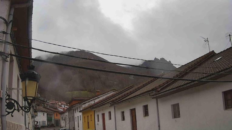 Webcam Fuentes de Invierno: La Raya