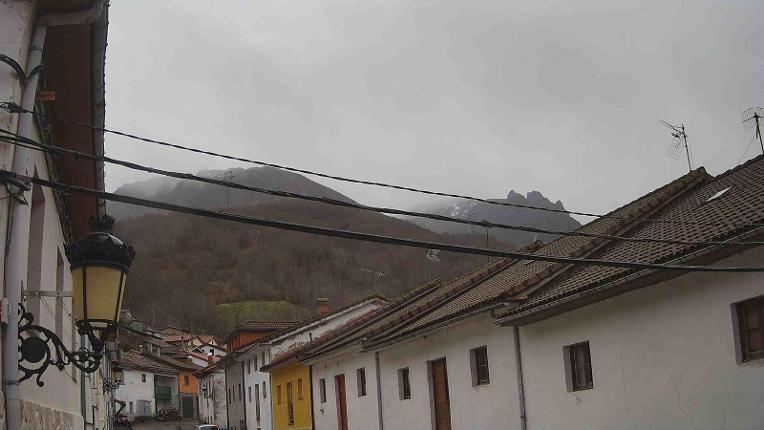 Webcam Fuentes de Invierno: La Raya