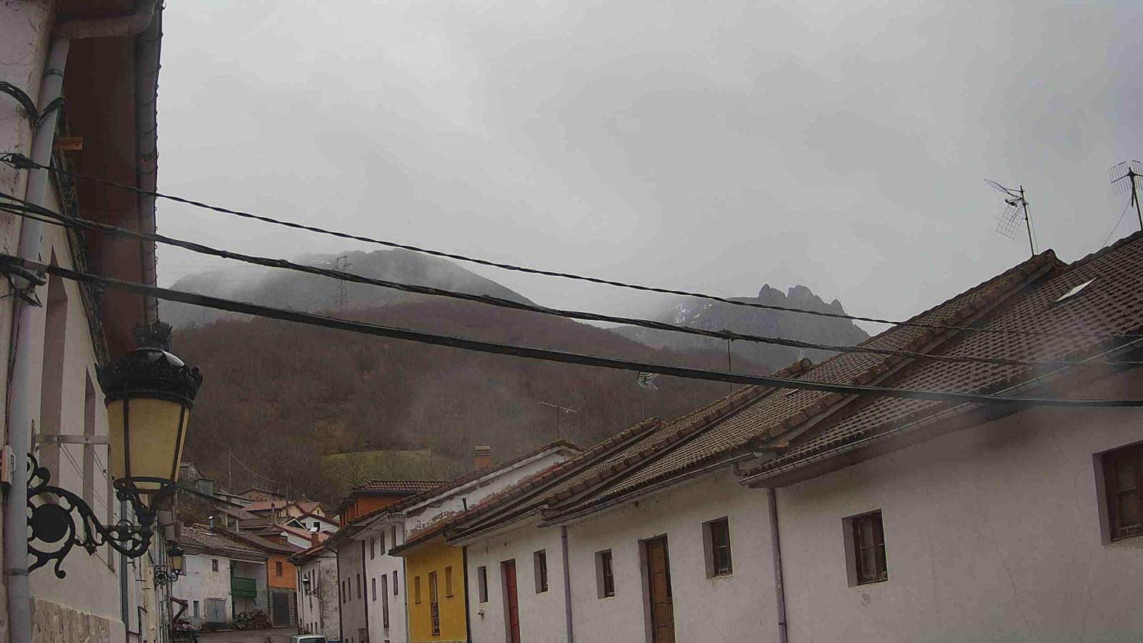 Webcam Fuentes de Invierno: La Raya
