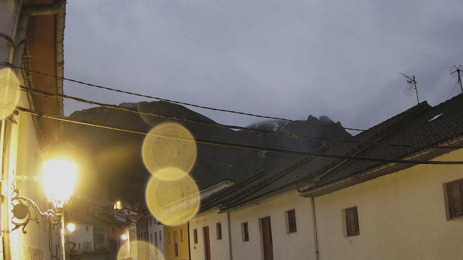 Webcam Fuentes de Invierno: La Raya