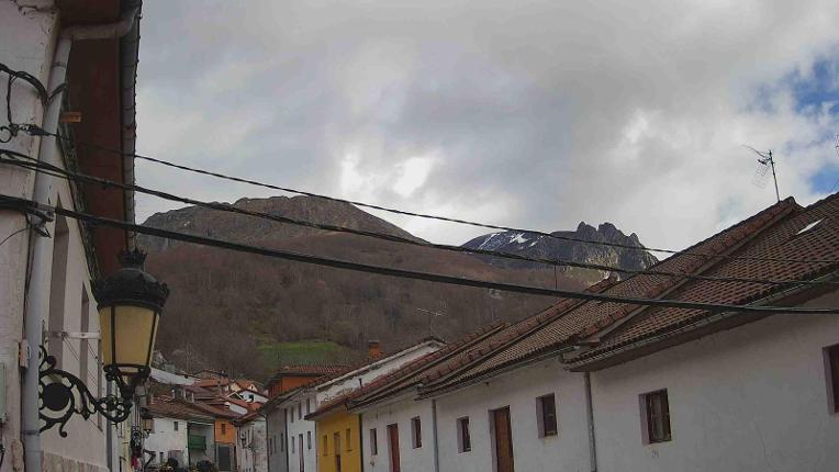 Webcam Fuentes de Invierno: La Raya