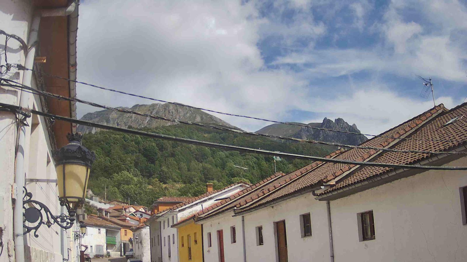 Webcam Fuentes de Invierno: La Raya