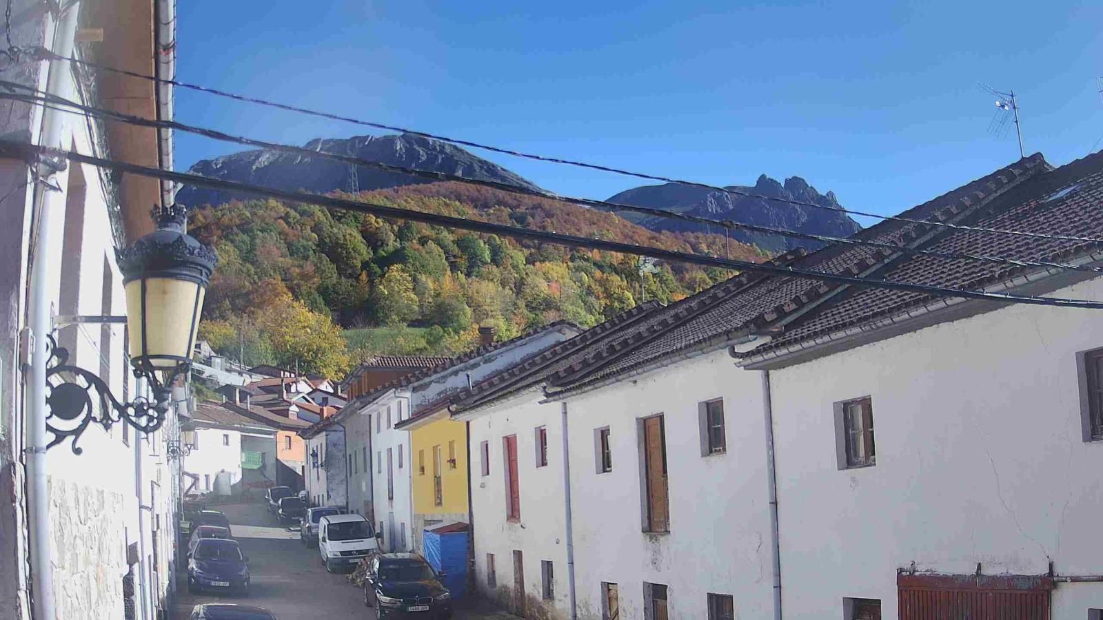 Webcam Fuentes de Invierno: La Raya