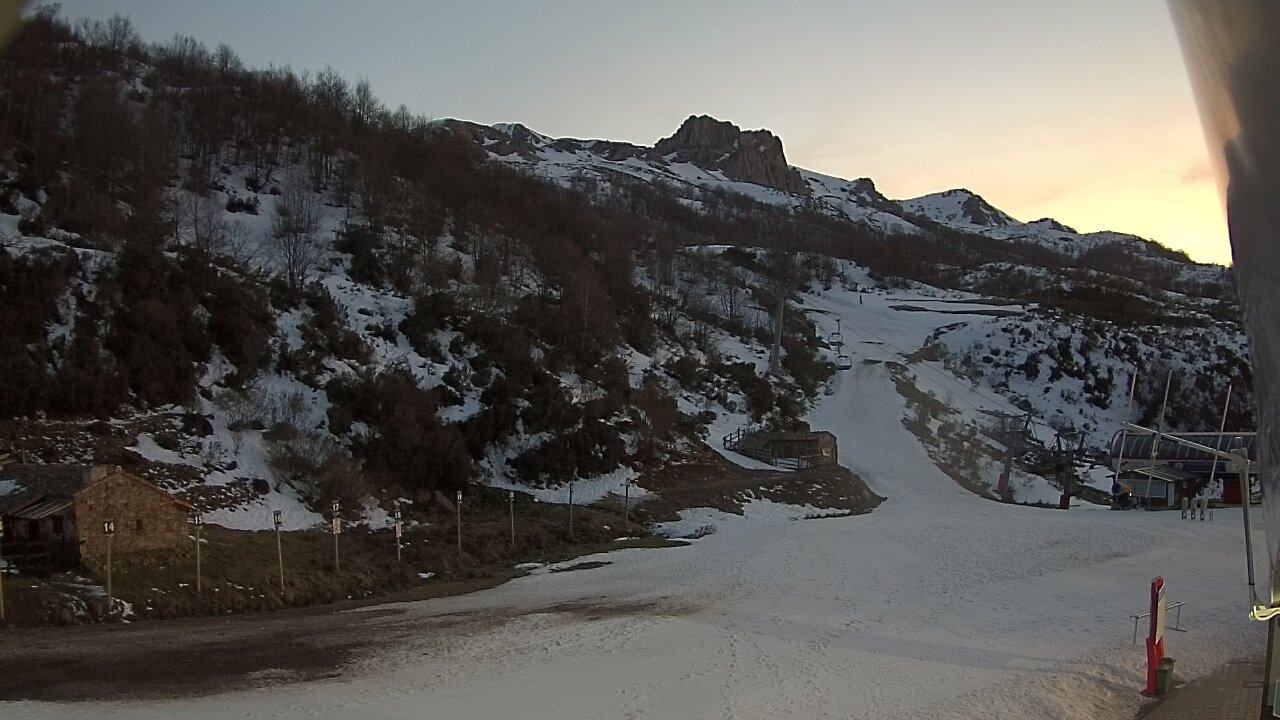 Webcam Fuentes de Invierno: Zona Baja