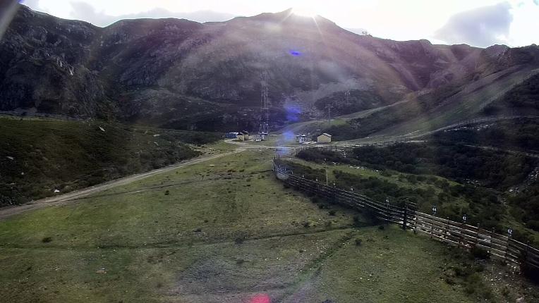 Webcam Fuentes de Invierno: Zona media