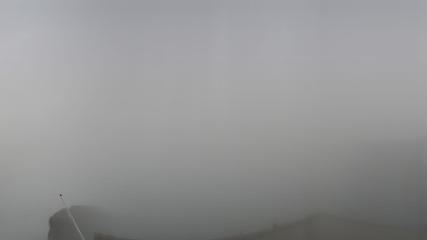 Glacier 3000: Cabane 2525m (glacier3000.ch)
