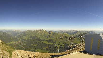 Glacier 3000: Cabane 2525m (glacier3000.ch)