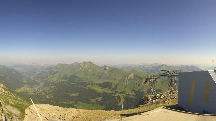 Glacier 3000: Cabane 2525m (glacier3000.ch)