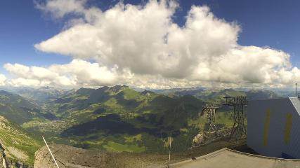 Glacier 3000: Cabane 2525m (glacier3000.ch)