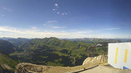 Glacier 3000: Cabane 2525m (glacier3000.ch)