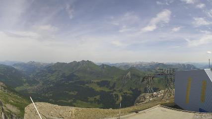 Glacier 3000: Cabane 2525m (glacier3000.ch)