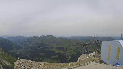 Glacier 3000: Cabane 2525m (glacier3000.ch)