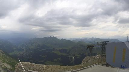 Glacier 3000: Cabane 2525m (glacier3000.ch)