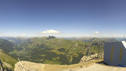 Glacier 3000: Cabane 2525m (glacier3000.ch)