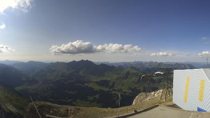 Glacier 3000: Cabane 2525m (glacier3000.ch)