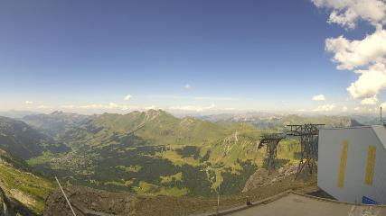 Glacier 3000: Cabane 2525m (glacier3000.ch)