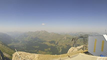 Glacier 3000: Cabane 2525m (glacier3000.ch)