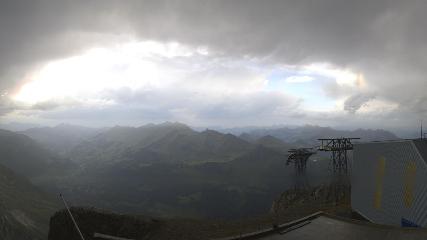 Glacier 3000: Cabane 2525m (glacier3000.ch)