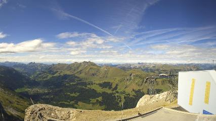 Glacier 3000: Cabane 2525m (glacier3000.ch)