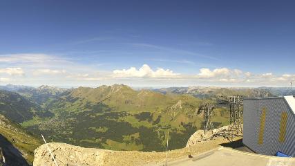 Glacier 3000: Cabane 2525m (glacier3000.ch)