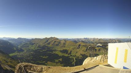 Glacier 3000: Cabane 2525m (glacier3000.ch)