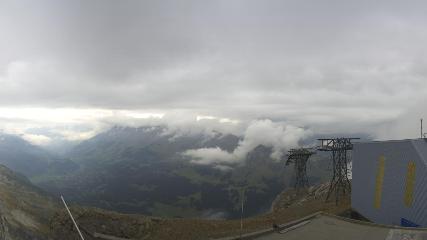 Glacier 3000: Cabane 2525m (glacier3000.ch)