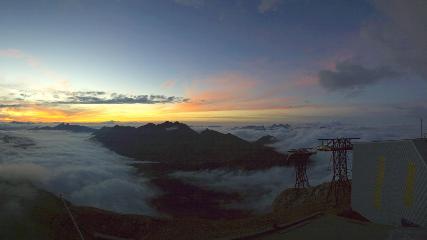Glacier 3000: Cabane 2525m (glacier3000.ch)