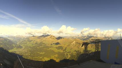 Glacier 3000: Cabane 2525m (glacier3000.ch)